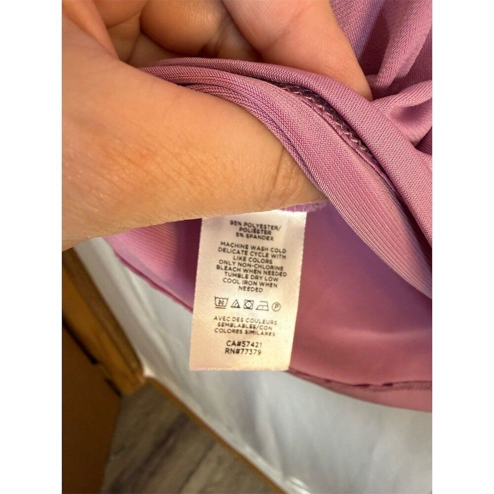 Ann Taylor Factory Blouse Womens Size M Purple V-Neck Peplum Top - Picture 4 of 8